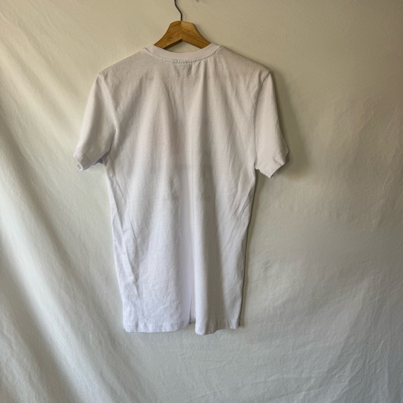 2/$20 - Authentic I Love NY White Heart Tshirt - Size M - Picture 6 of 12